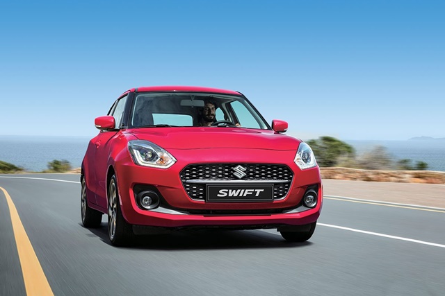 Suzuki Swift HCM đỏ quý tộc