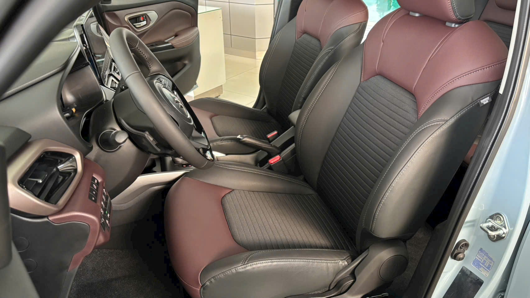 z7143762782889_58a8b92d8f30a5cbe71fe7a66fbca0ef