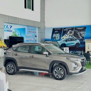 Đánh giá tổng quan Suzuki Fronx GL — Phiên bản tiêu chuẩn, giá 520 triệu.